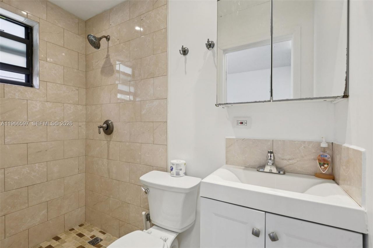 8333 SW 144th Ct, Miami, FL 33183 Photo