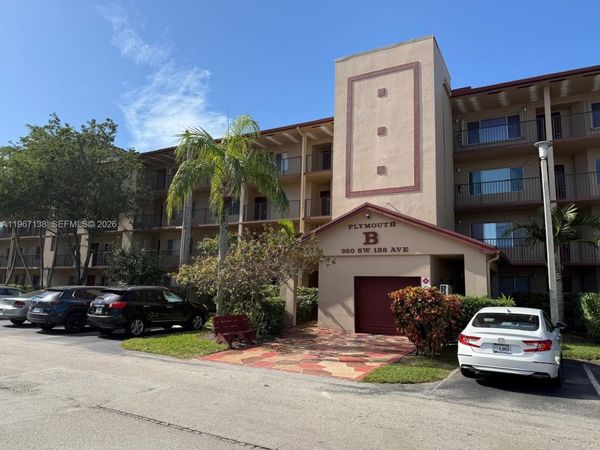 950 SW 138th Ave , Unit 111B, Pembroke Pines, FL 33027