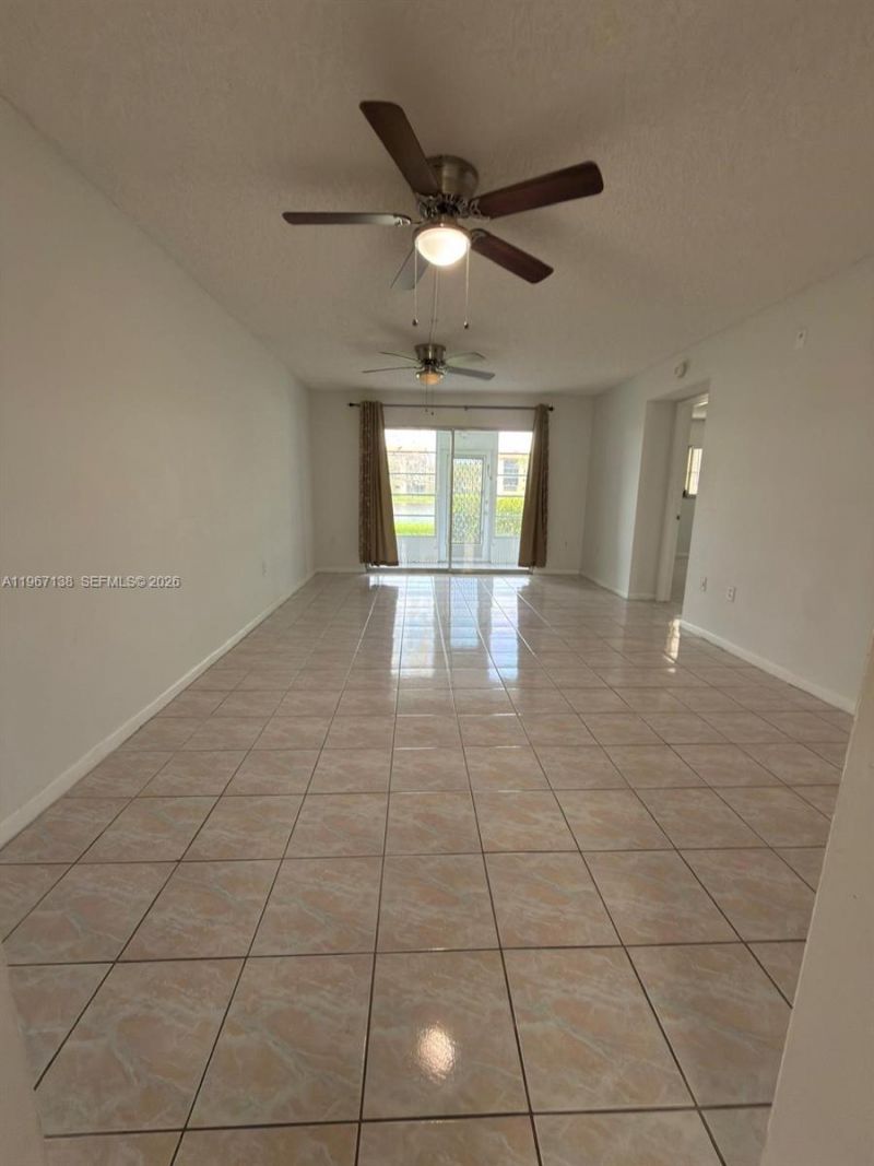 950 SW 138th Ave , Unit 111B, Pembroke Pines, FL 33027 Photo