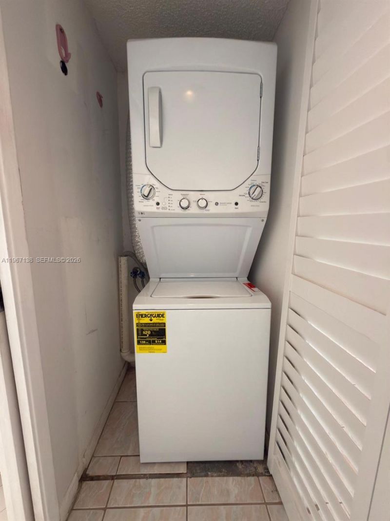 950 SW 138th Ave , Unit 111B, Pembroke Pines, FL 33027 Photo