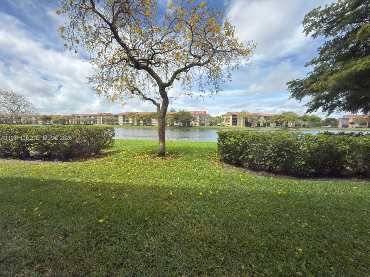 950 SW 138th Ave , Unit 111B, Pembroke Pines, FL 33027 Photo