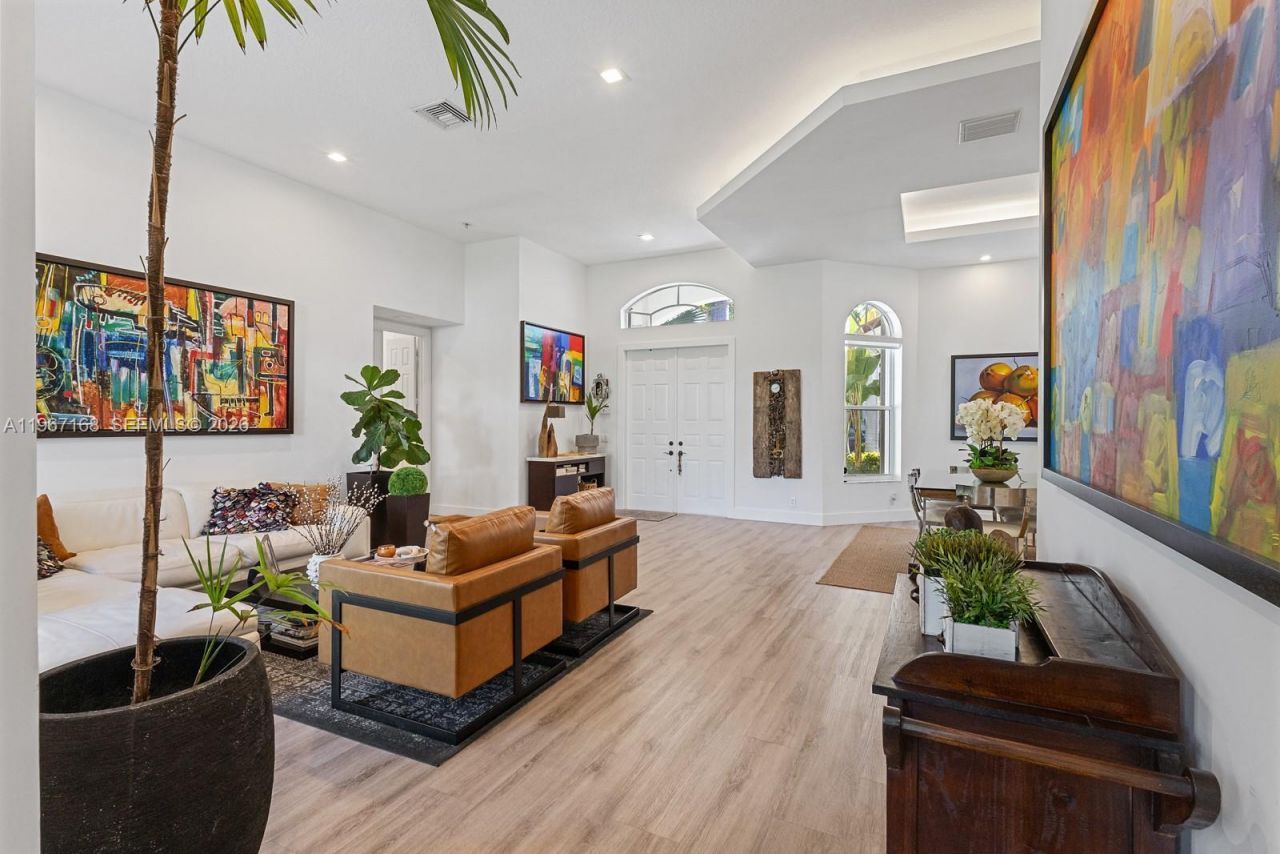 1774 Harbor Pointe Circle, Weston, FL 33327 Photo