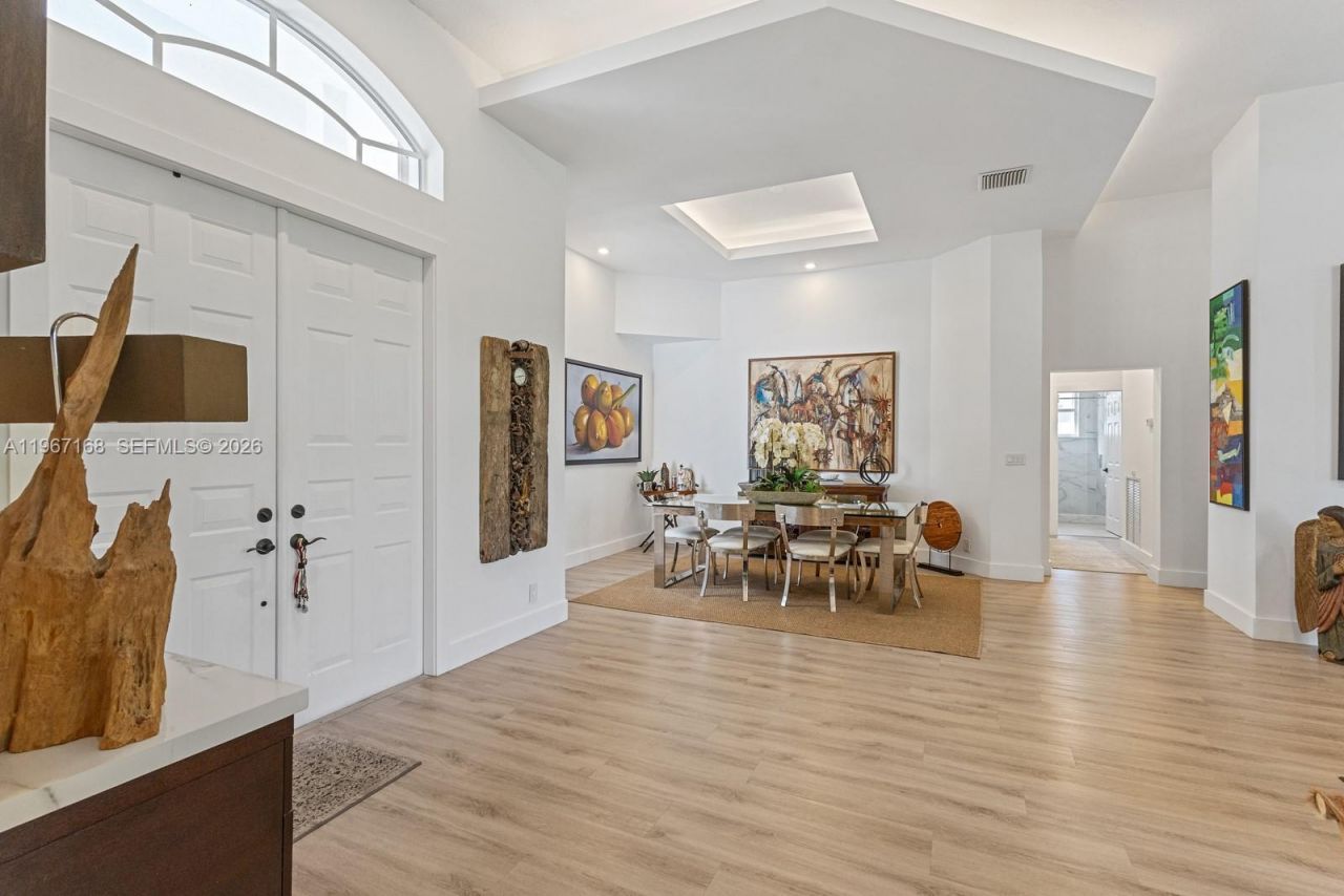 1774 Harbor Pointe Circle, Weston, FL 33327 Photo