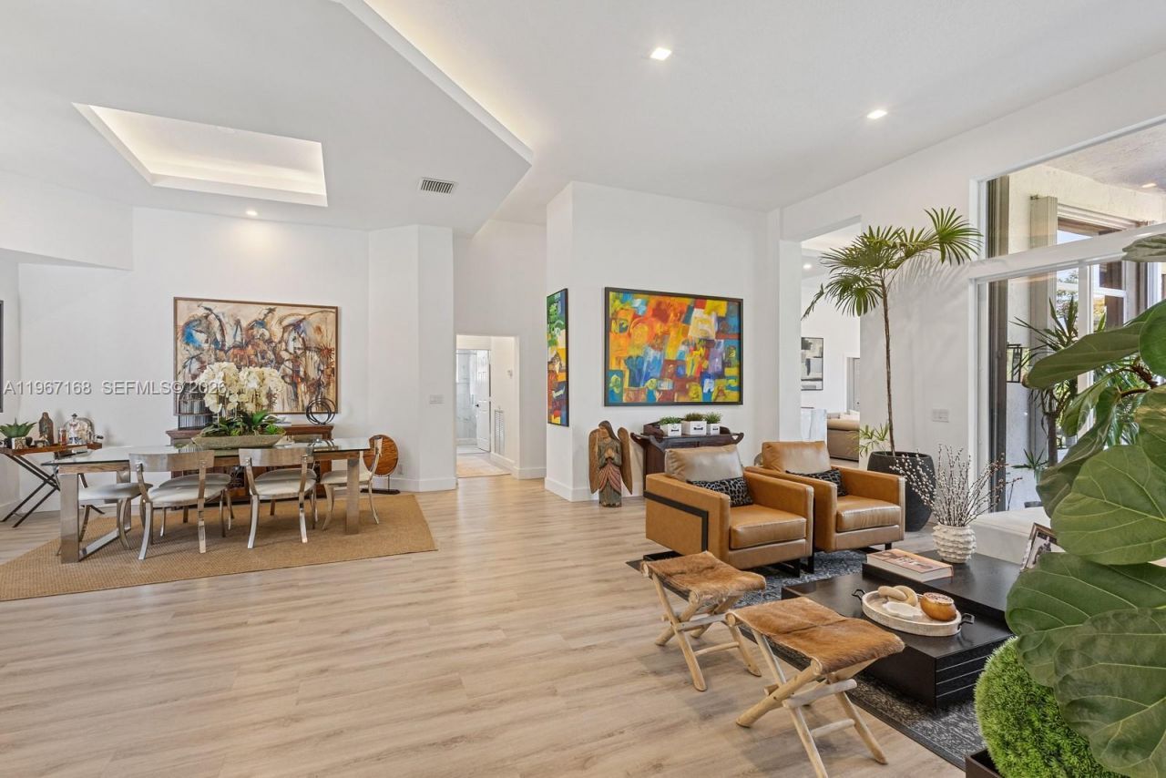 1774 Harbor Pointe Circle, Weston, FL 33327 Photo