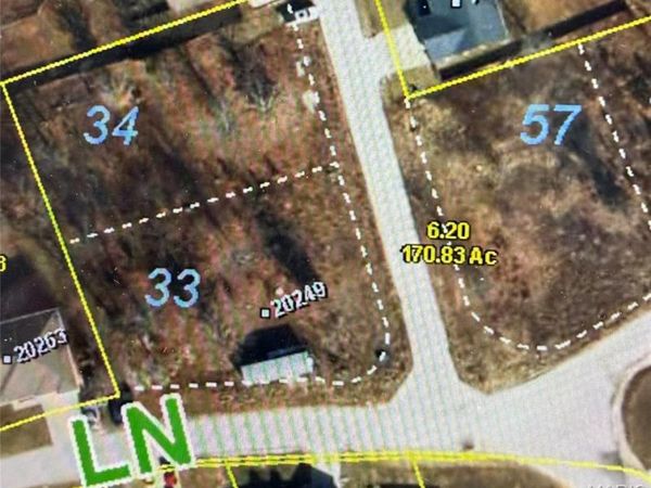 33,34,&57 Osage Hills Lane, St Robert, MO 65584