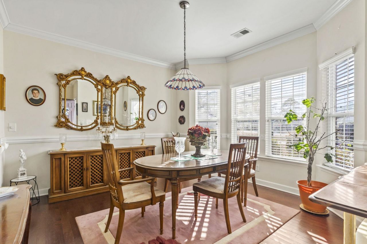 708 Walking Fern Ct. Photo 13