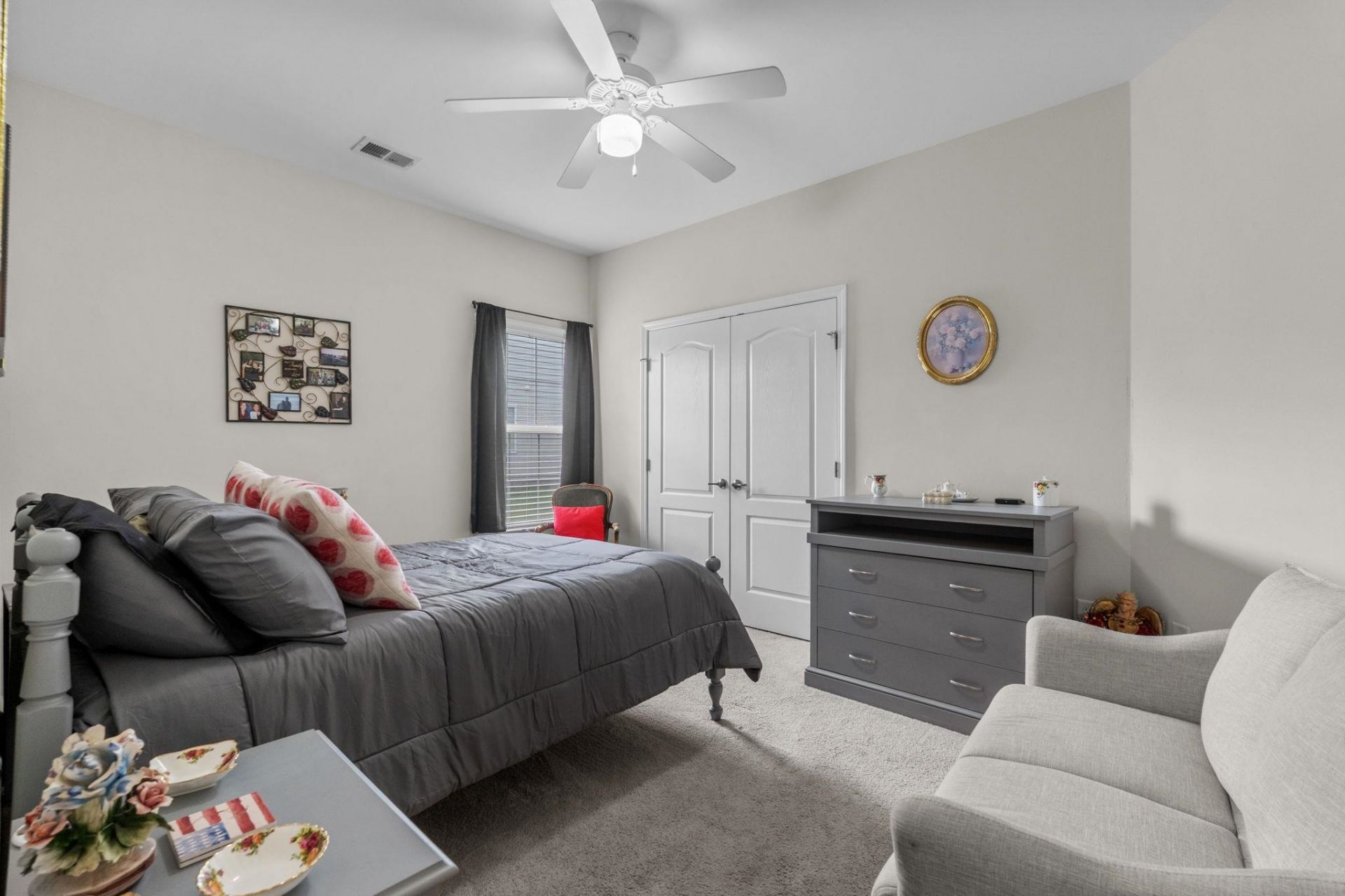 708 Walking Fern Ct. Photo 13