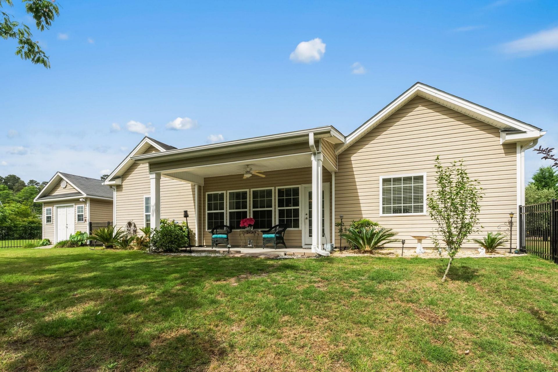 708 Walking Fern Ct. Photo 16
