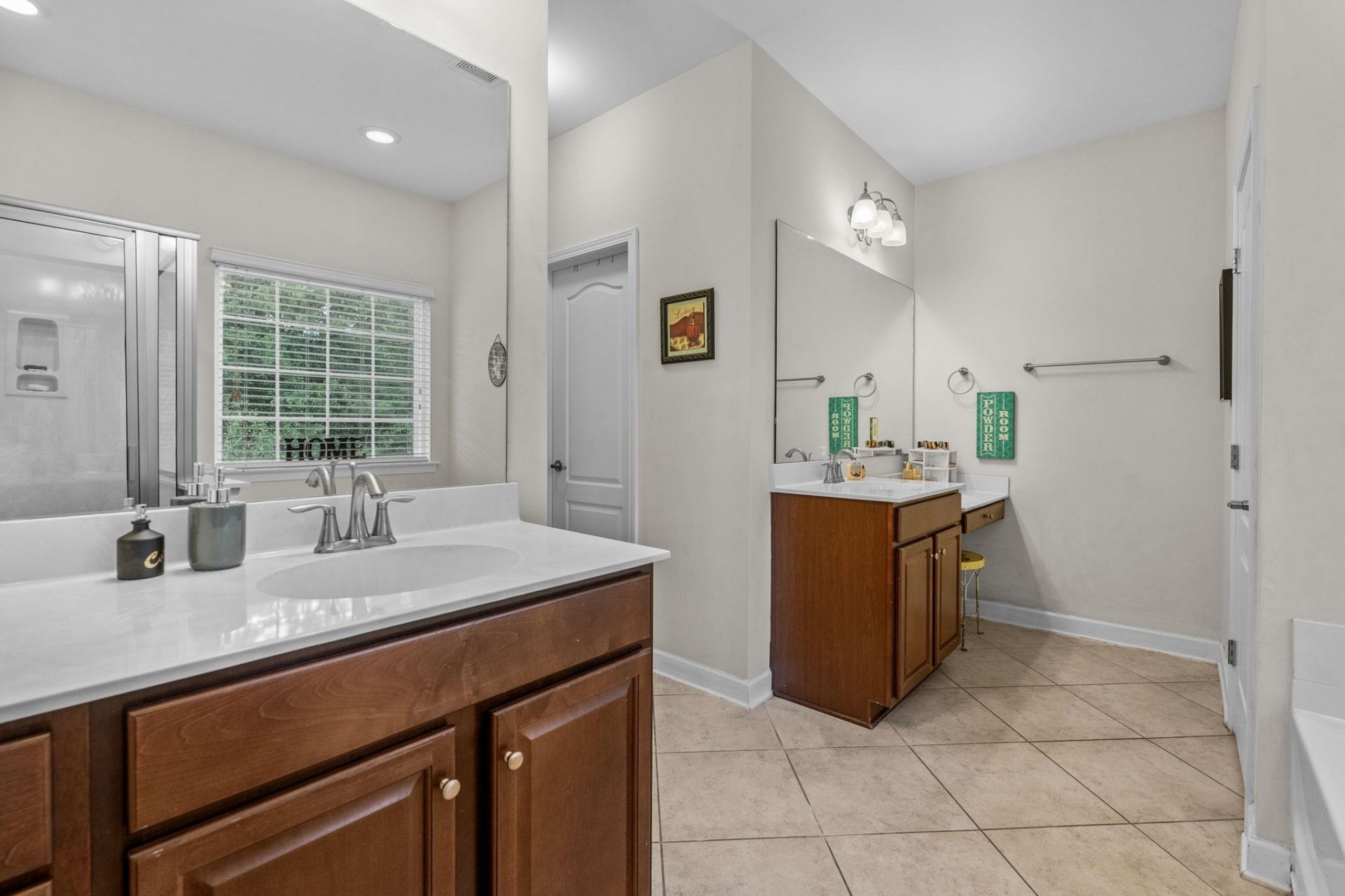 708 Walking Fern Ct. Photo 31
