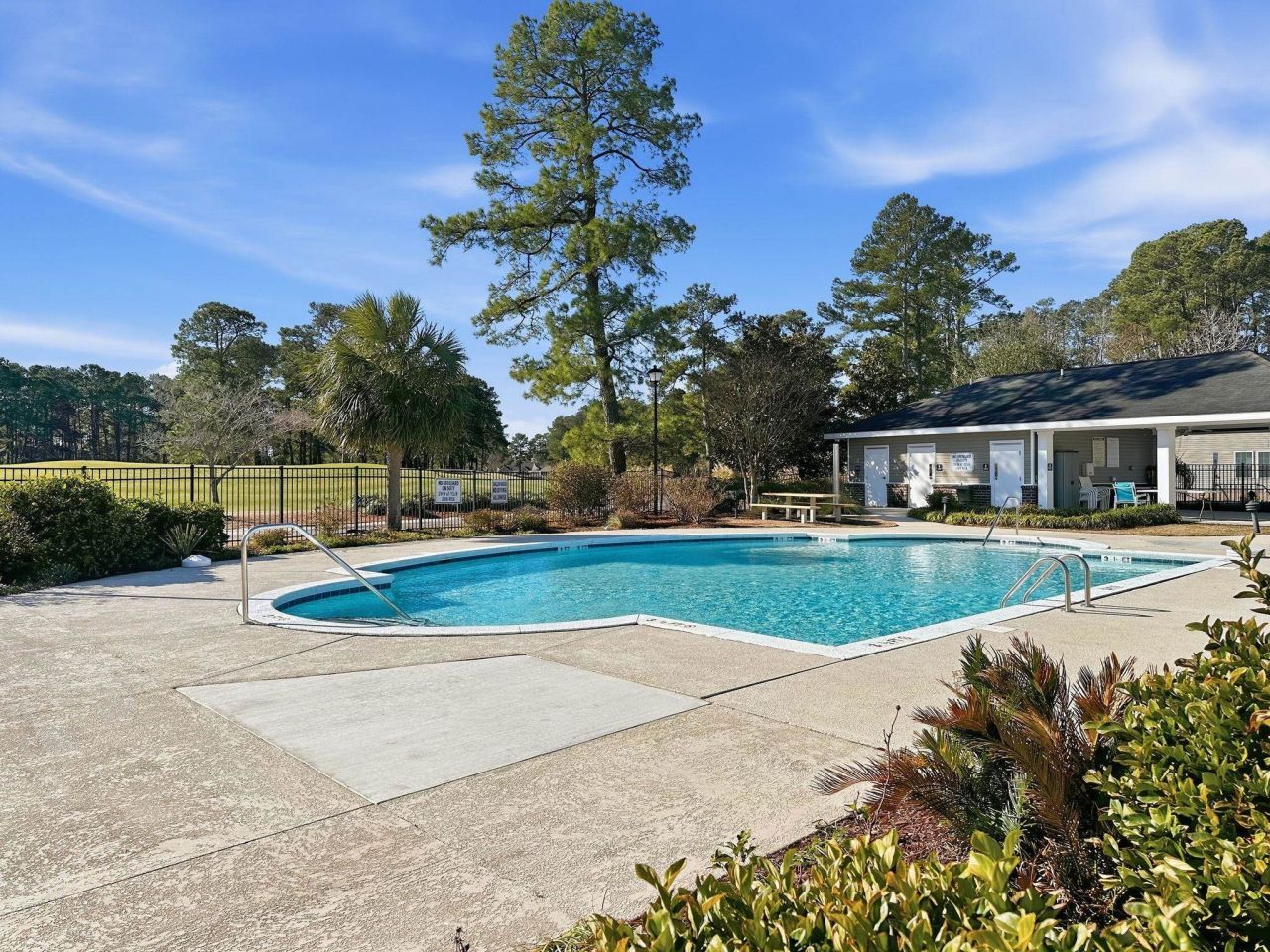 708 Walking Fern Ct. Photo 33