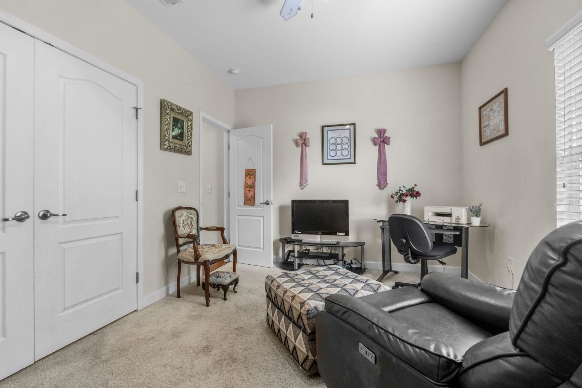 708 Walking Fern Ct. Photo 38