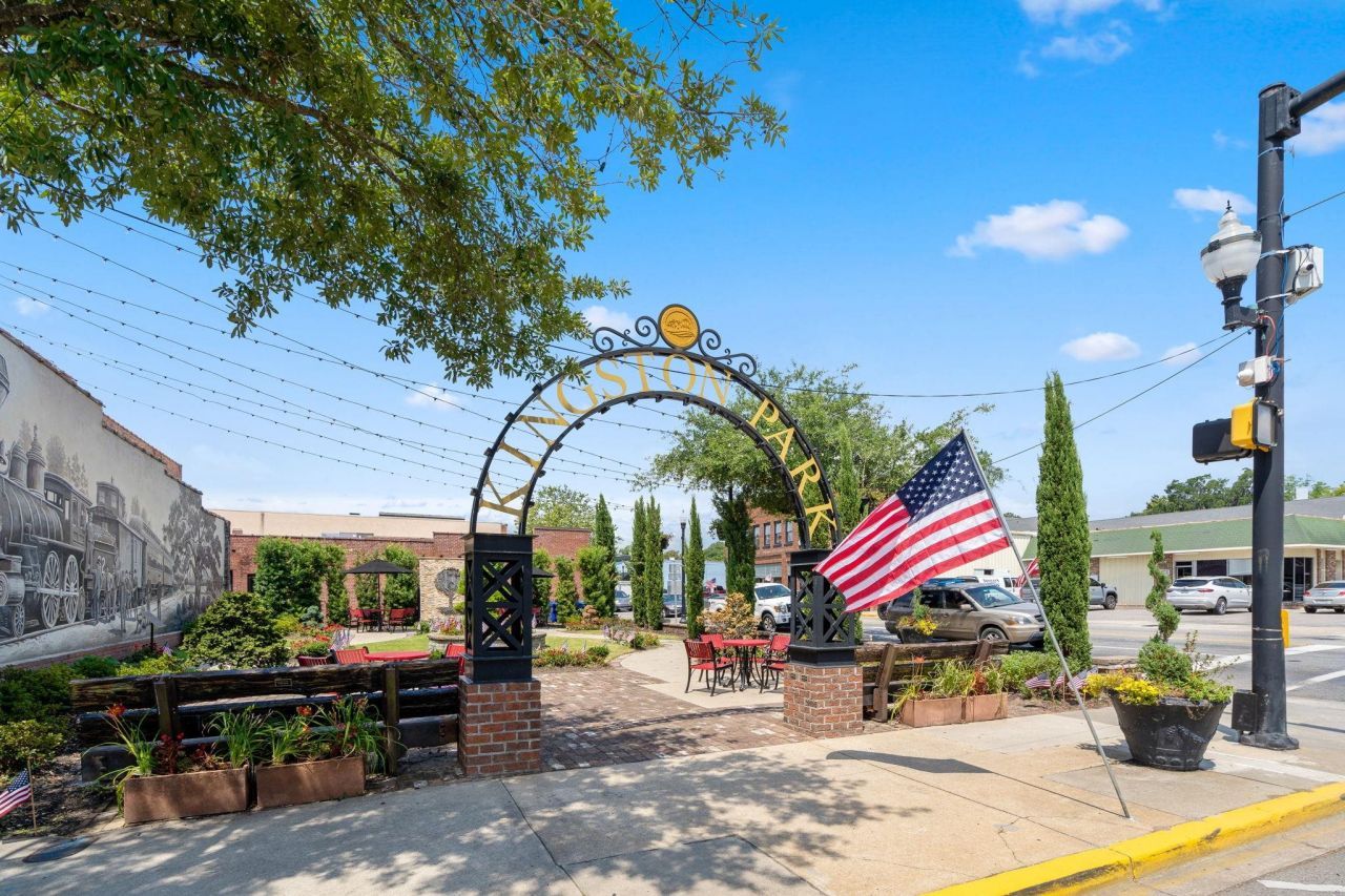 708 Walking Fern Ct. Photo 43