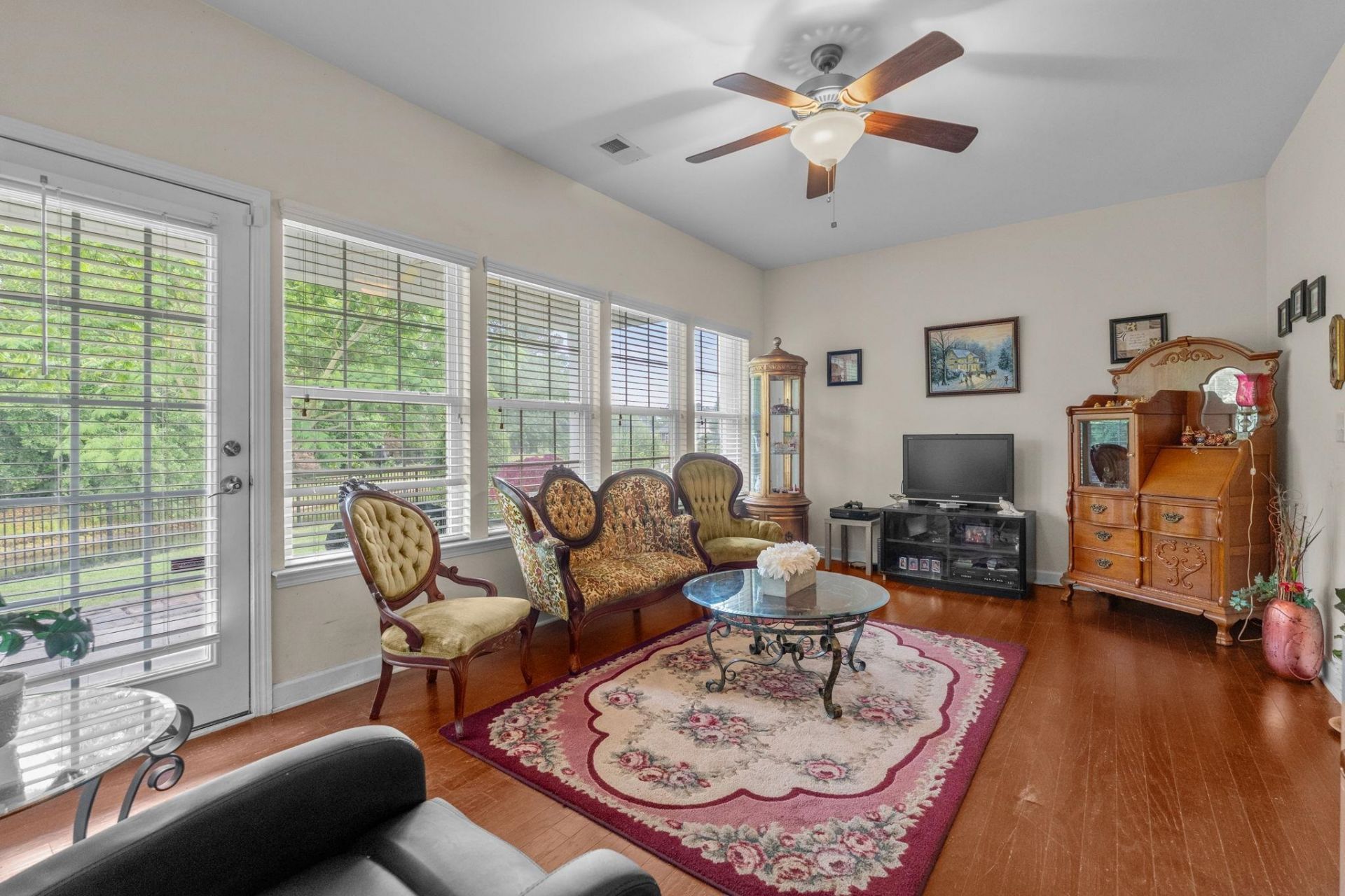 708 Walking Fern Ct. Photo 48