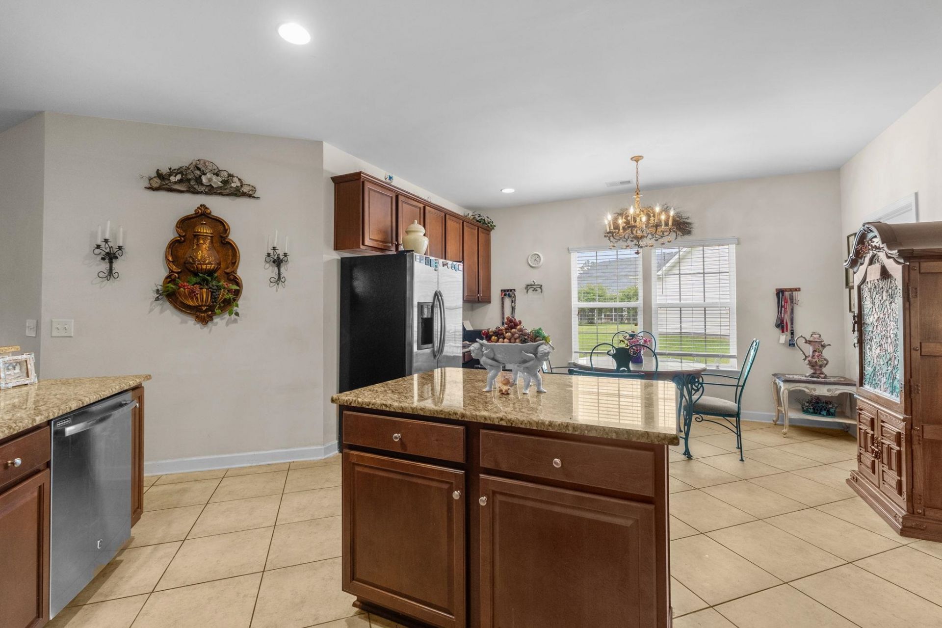 708 Walking Fern Ct. Photo 55