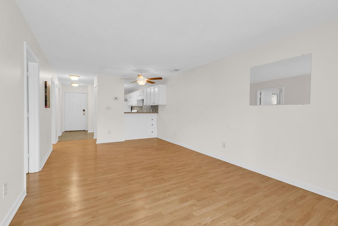 7700 Porcher Dr. Photo 10