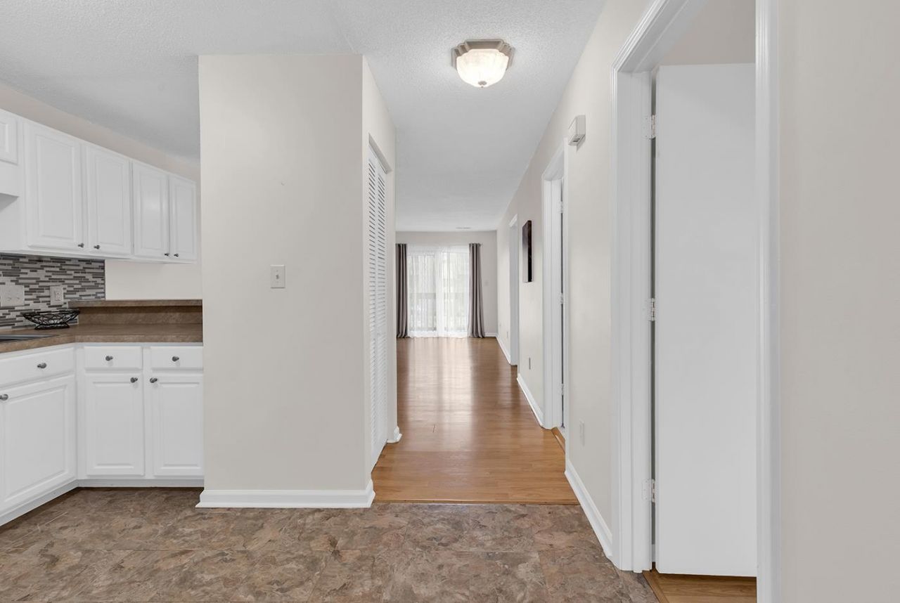 7700 Porcher Dr.  Photo 4