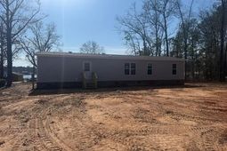 1446 Litzler Drive photo 4