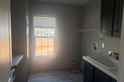 1446 Litzler Drive photo 4