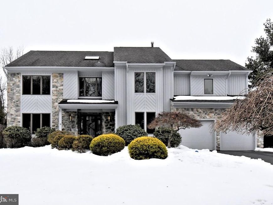 83 Rocking Horse Way, Holland, PA 18966 Main Photo