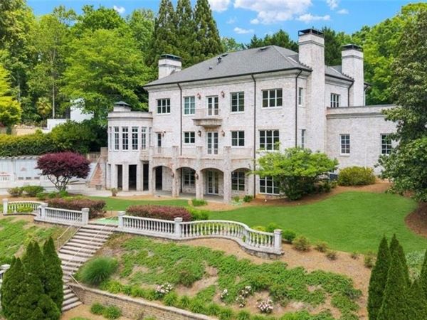 745 Brookwoods Trace, Atlanta, GA 30342
