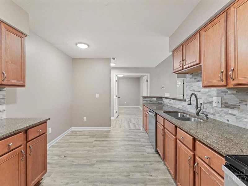 3564 Chestnut Park Lane, Miami Twp, OH 45002 Photo 12