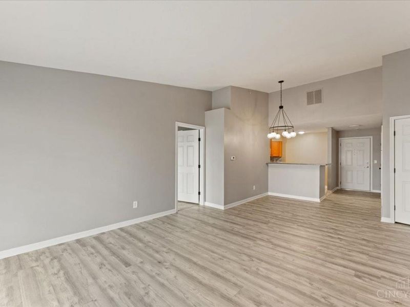 3564 Chestnut Park Lane, Miami Twp, OH 45002 Photo 2