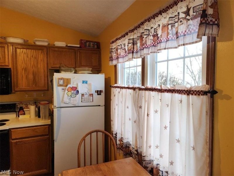 810 Amherst Lane, Unit 810, Brunswick, OH 44212 Photo 3