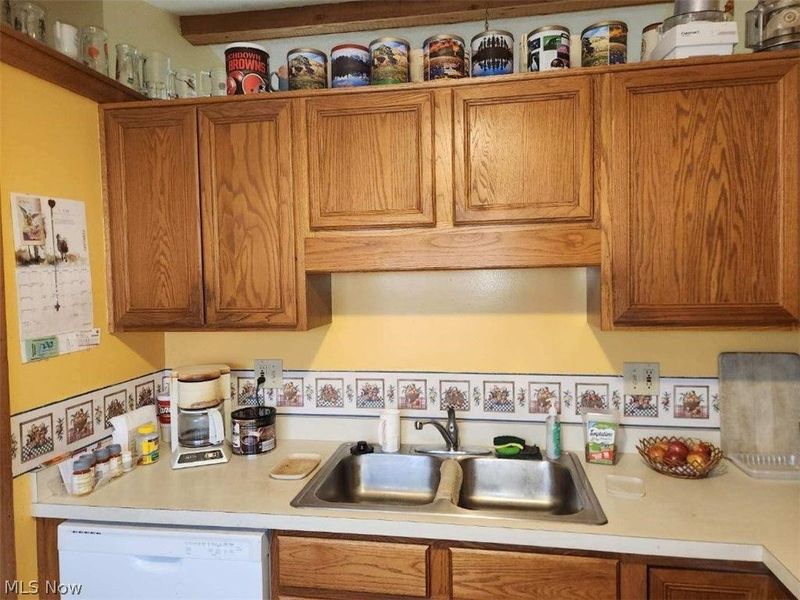 810 Amherst Lane, Unit 810, Brunswick, OH 44212 Photo 4