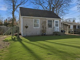 36 Woodlawn Avenue Selden, NY 11784