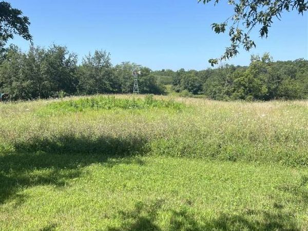 000 Louisa Washington Rd., Ainsworth, IA 52201