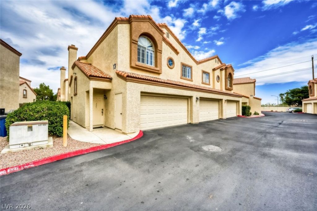 8301 Boseck Drive, Unit 225, Las Vegas, NV 89145 Main Photo