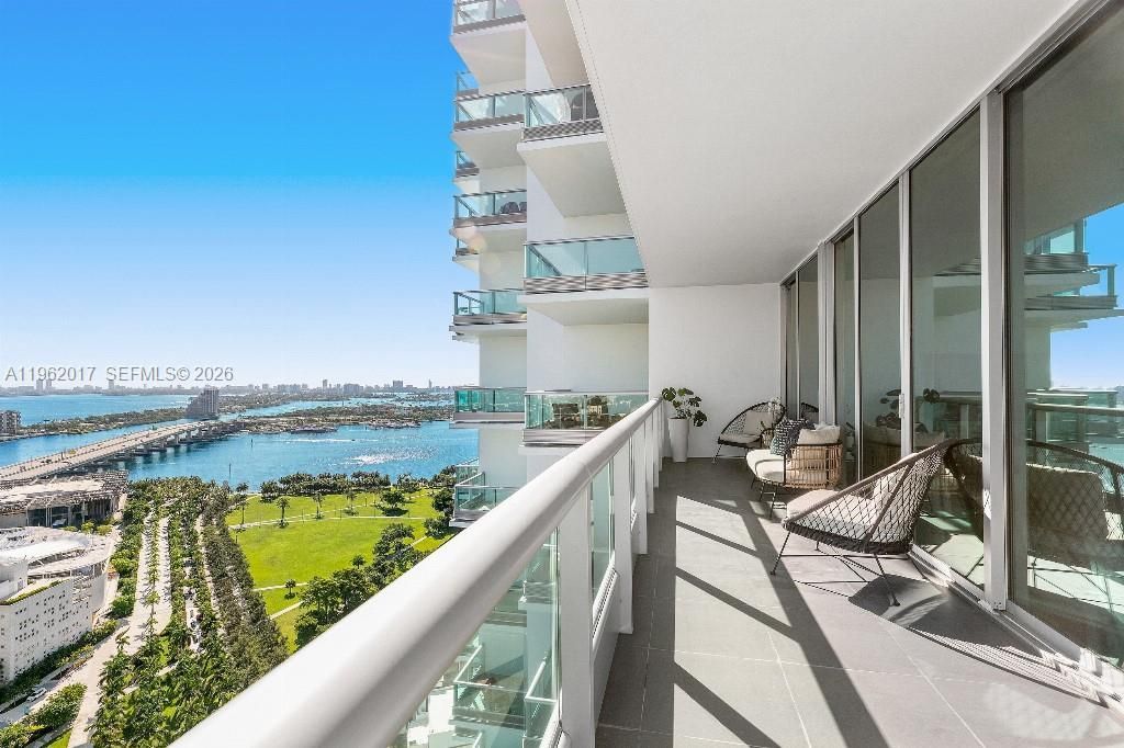 900 Biscayne Blvd , Unit 3212, Miami, FL 33132 Photo