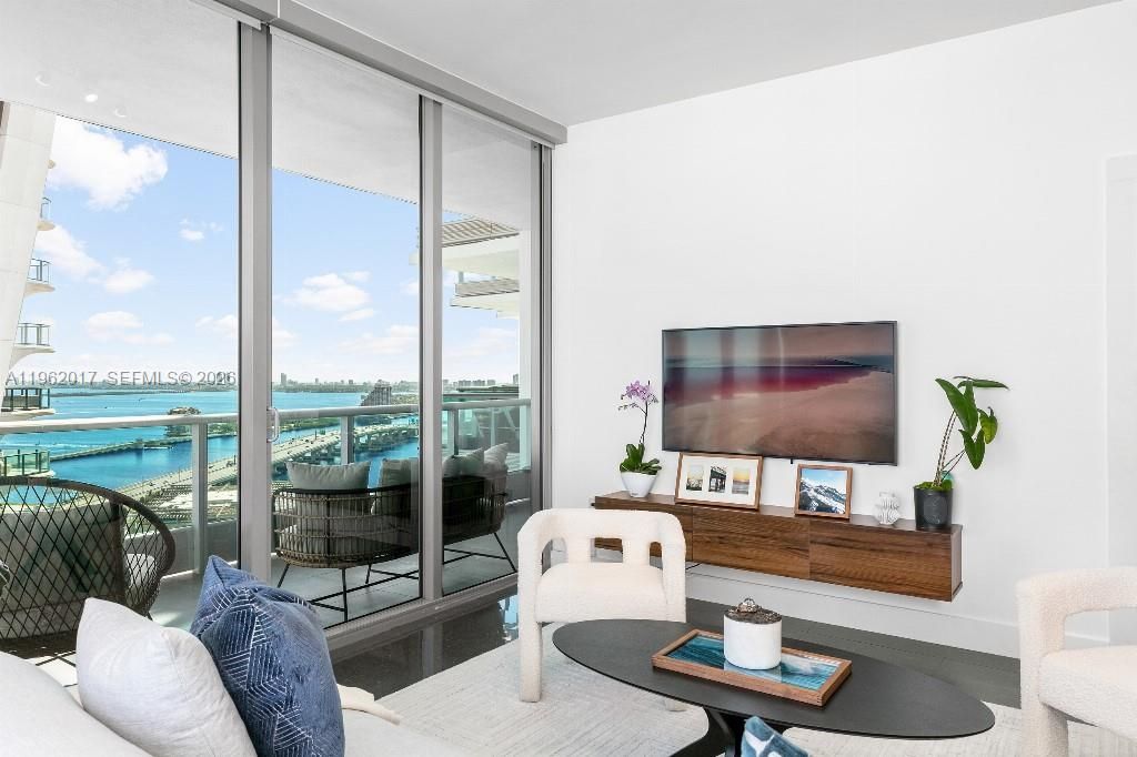 900 Biscayne Blvd , Unit 3212, Miami, FL 33132 Photo