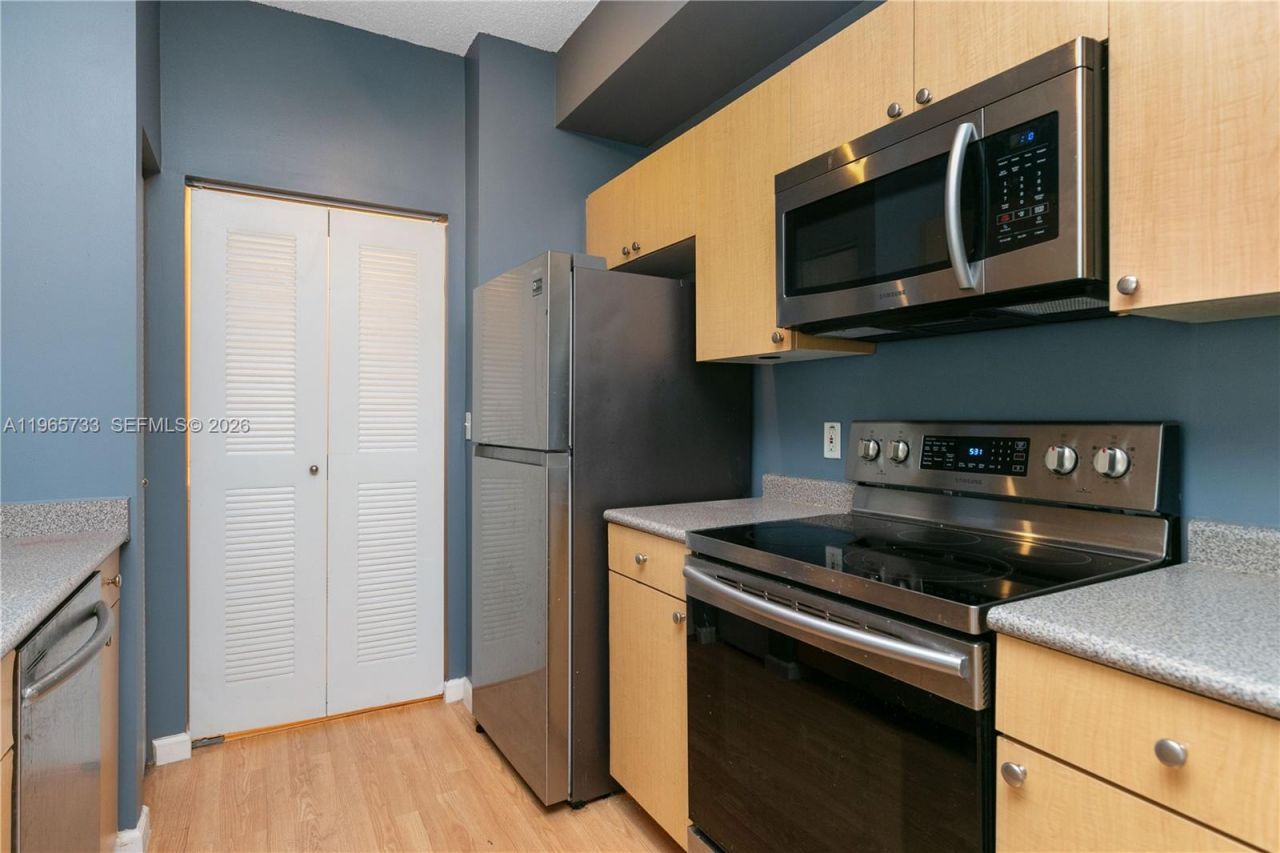 1919 Van Buren St , Unit 809A (Pent, Hollywood, FL 33020 Photo