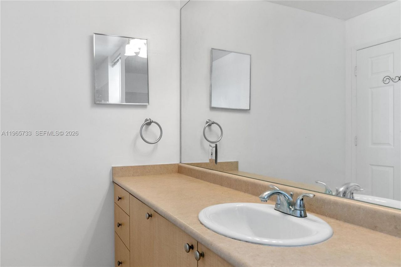 1919 Van Buren St , Unit 809A (Pent, Hollywood, FL 33020 Photo