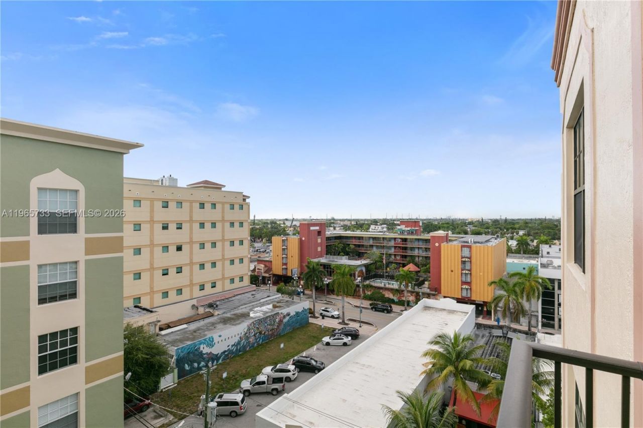 1919 Van Buren St , Unit 809A (Pent, Hollywood, FL 33020 Photo