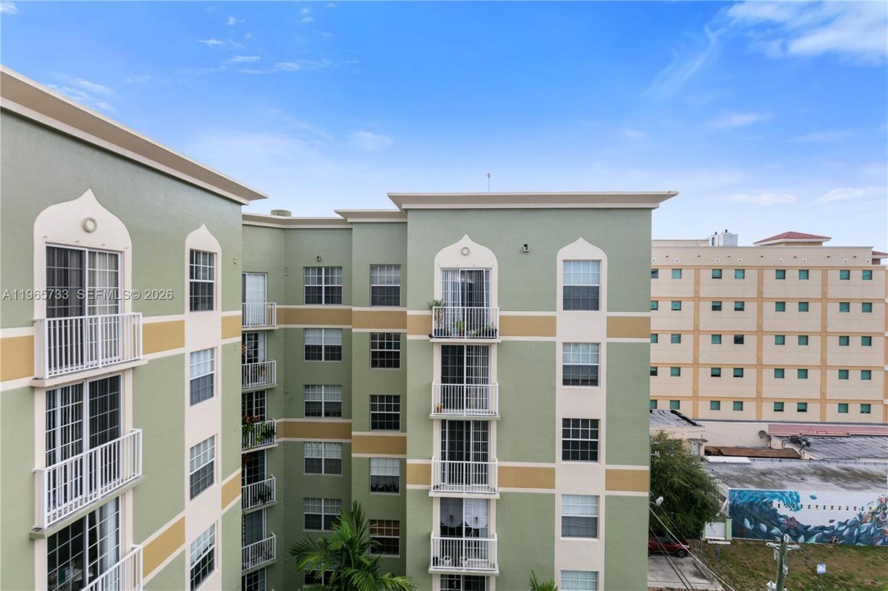 1919 Van Buren St , Unit 809A (Pent, Hollywood, FL 33020 Photo