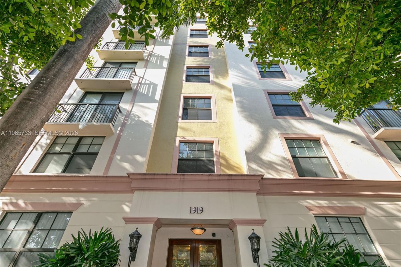 1919 Van Buren St , Unit 809A (Pent, Hollywood, FL 33020 Photo