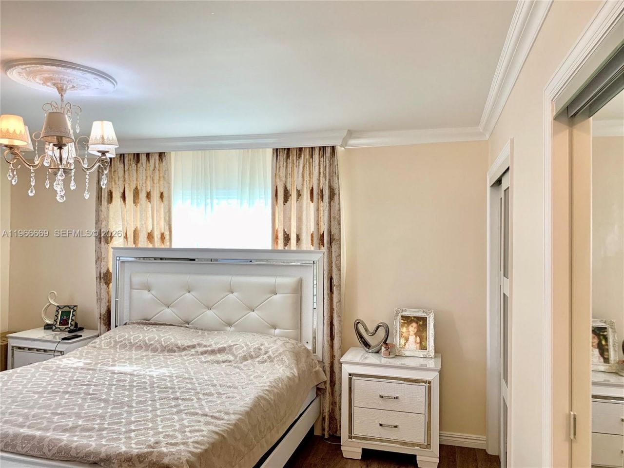 619 NE 14th Ave , Unit 301, Hallandale Beach, FL 33009 Photo