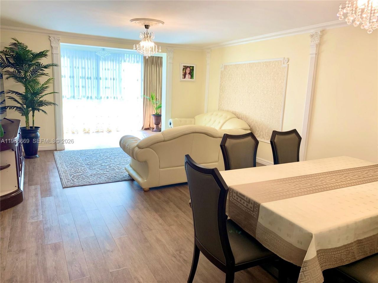 619 NE 14th Ave , Unit 301, Hallandale Beach, FL 33009 Photo