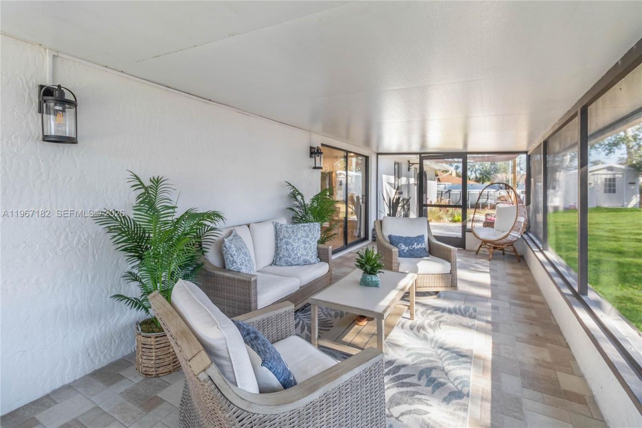 3912 Cherry Apple Drive, Orlando, FL 32810 Photo