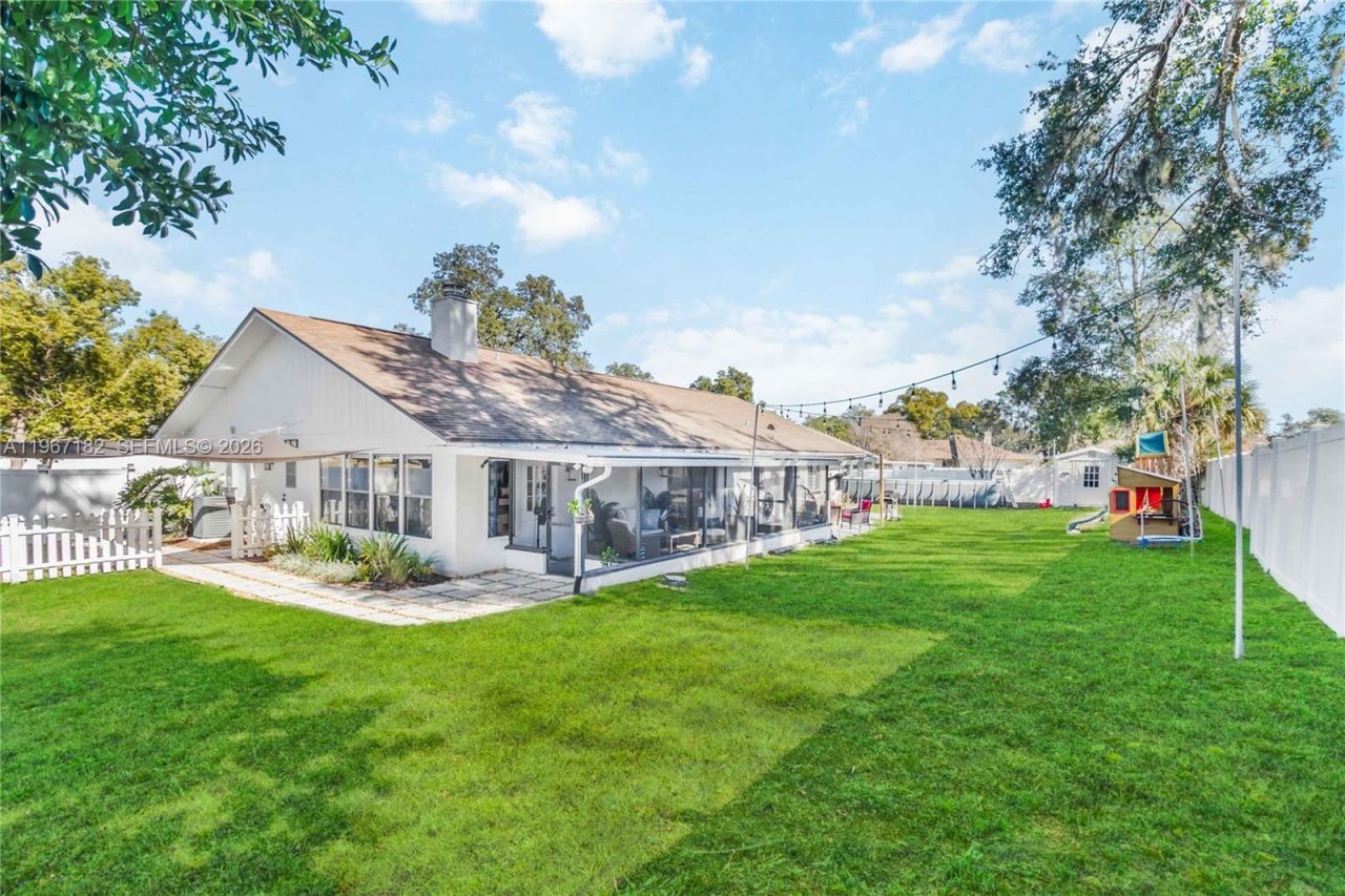 3912 Cherry Apple Drive, Orlando, FL 32810 Photo