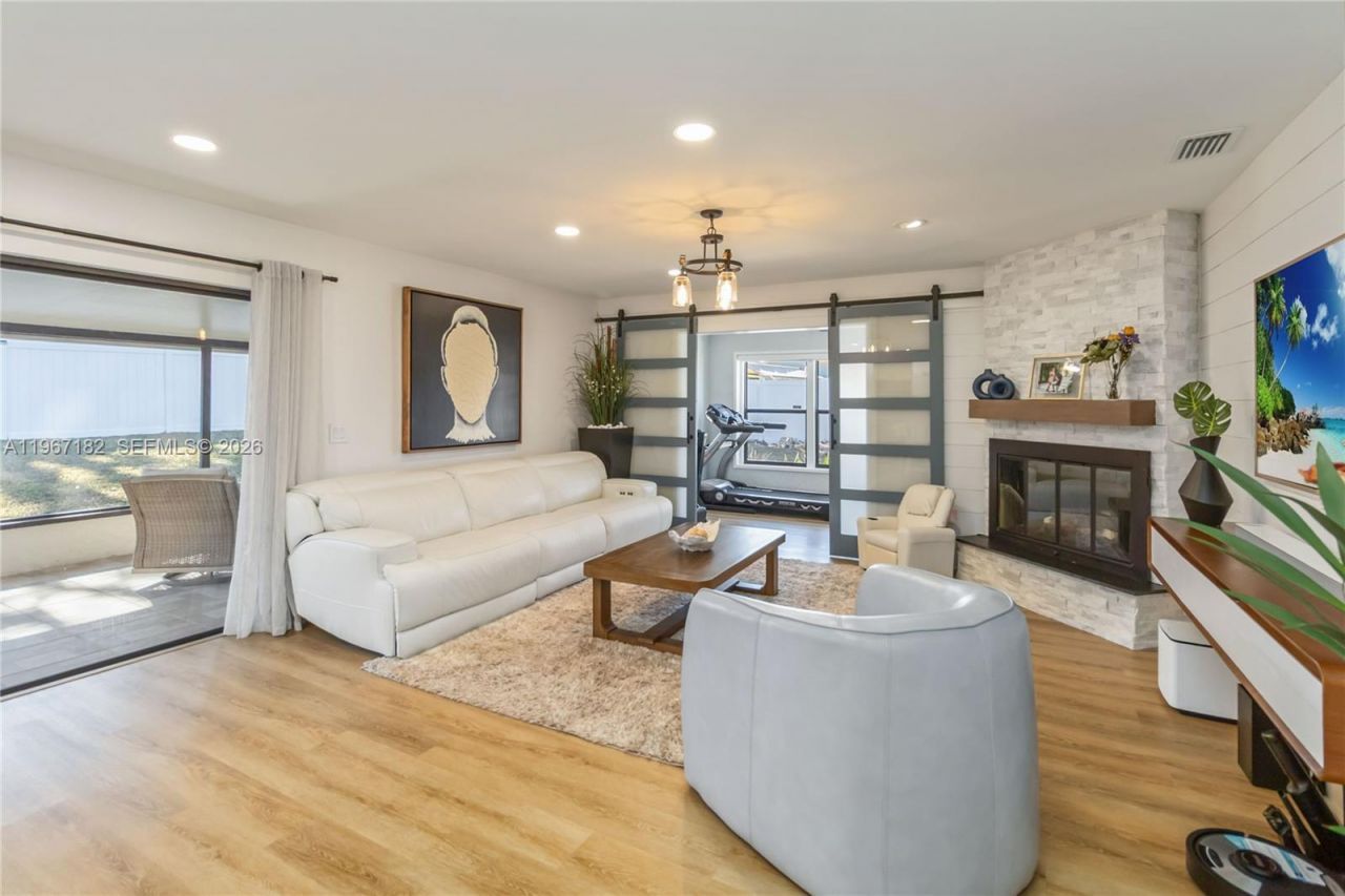 3912 Cherry Apple Drive, Orlando, FL 32810 Photo