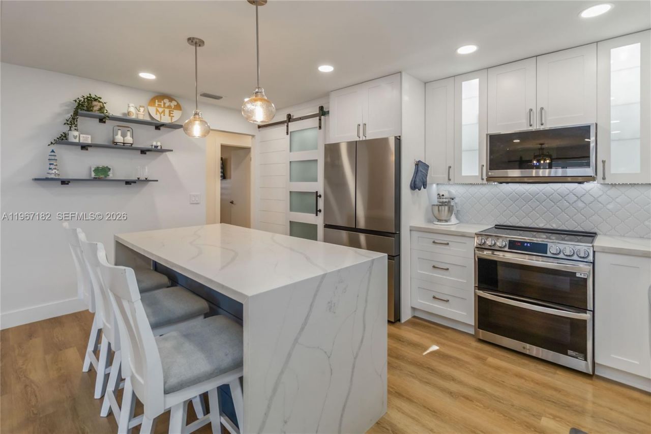 3912 Cherry Apple Drive, Orlando, FL 32810 Photo