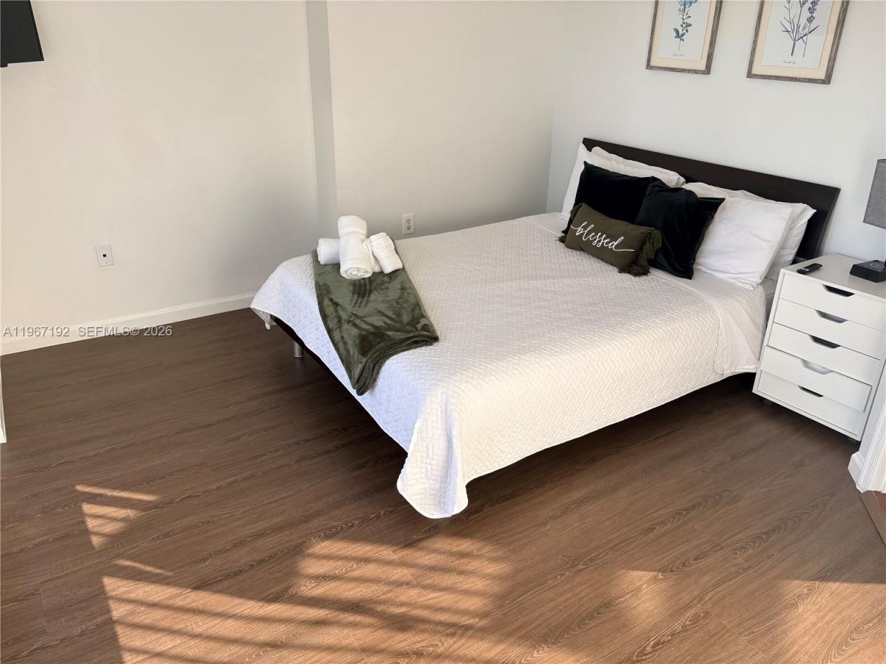 1200 Brickell Bay Dr, Unit 3923, Miami, FL 33131 Photo