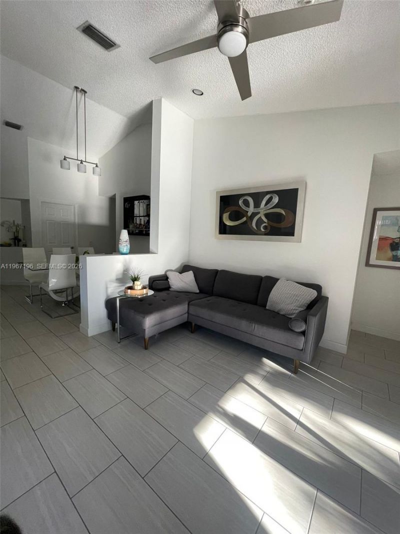 755 Sand Creek Cir, Unit 755, Weston, FL 33327 Photo