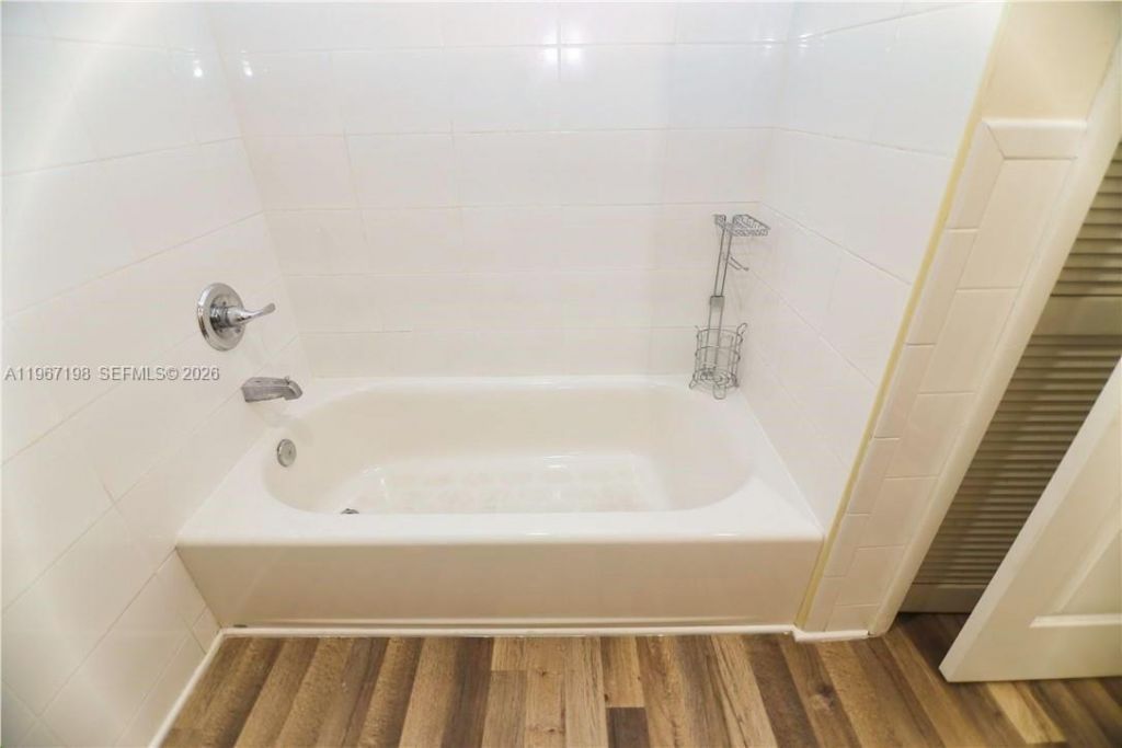 1654 NE 151st St , Unit 1654, Miami, FL 33162 Photo