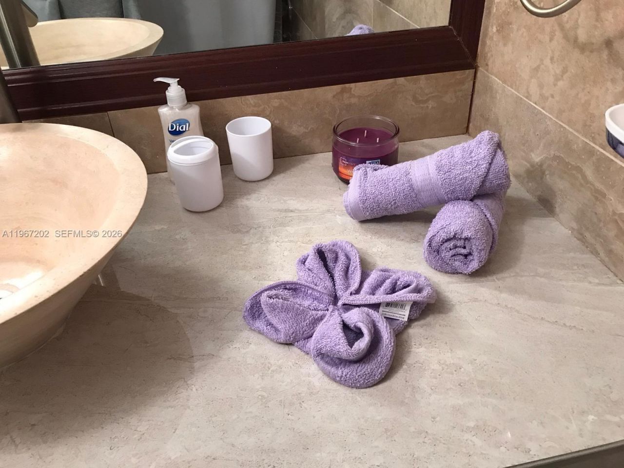 26 Diplomat Pkwy , Unit 2215, Hallandale Beach, FL 33009 Photo