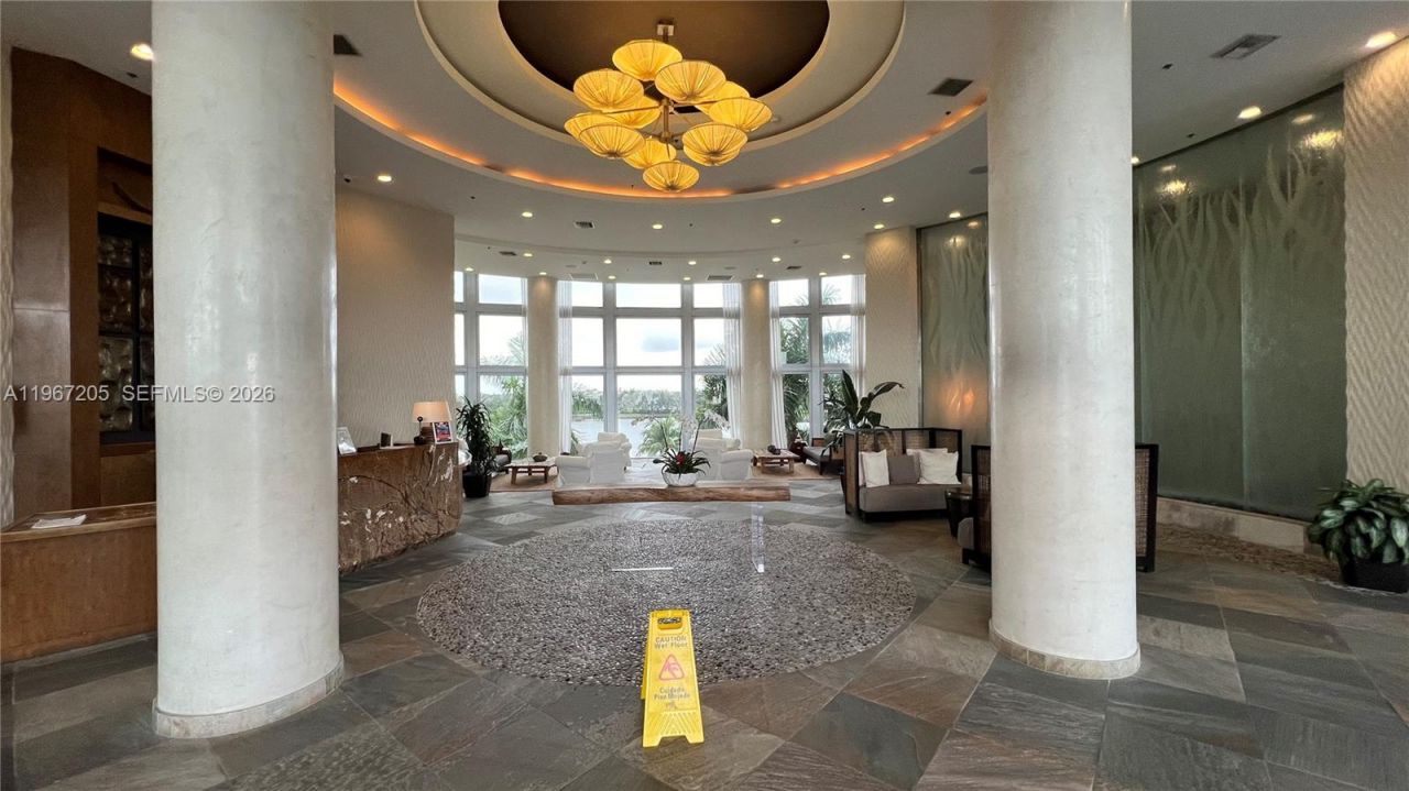 2641 N Flamingo Rd, Unit 504N, Sunrise, FL 33323 Photo