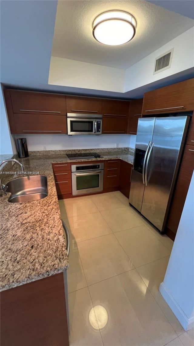 2641 N Flamingo Rd, Unit 504N, Sunrise, FL 33323 Photo